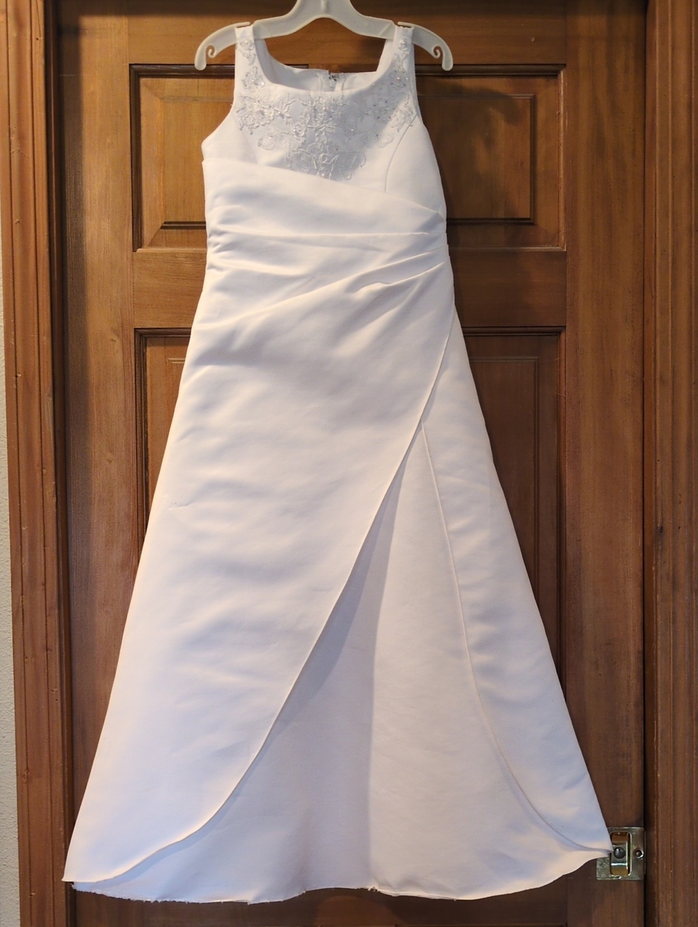 David's Bridal  Girls White Bridal Gown